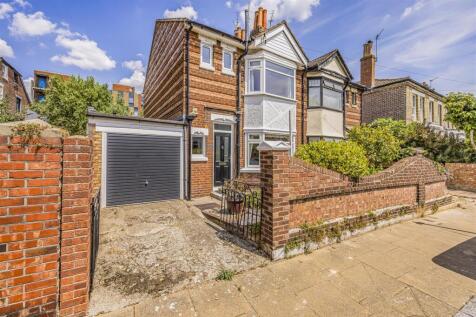 16 Stafford Road, Southsea-PorticoMarketing-SoldBy