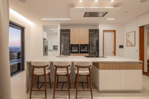 Modern Kitchen