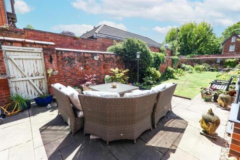 PATIO AREA