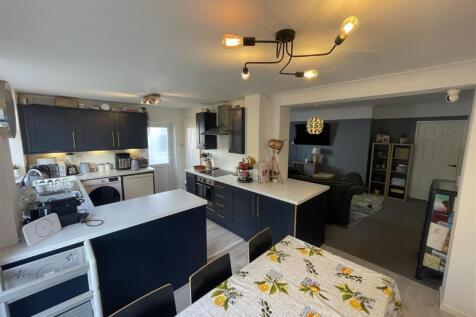 Photo 29-09-2025, 10 12 35.jpg