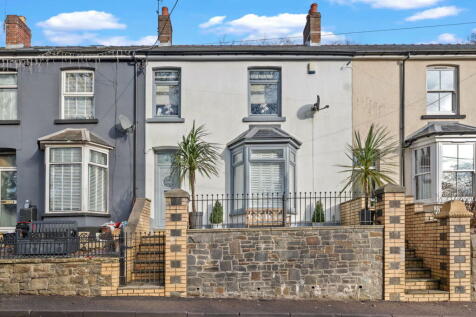 Pontypool, NP4 - property photo