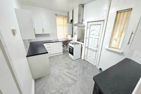 Barlow Road, Levenshulme, Manchester, M19 photo 3