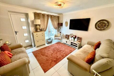 Lounge (Lower Ground