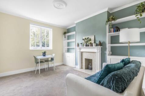 Crookham_Road-1