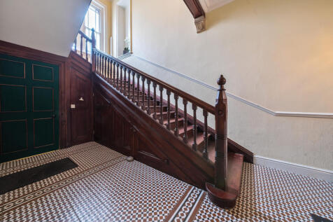 Tatham Court, Taunton, TA1 photo 4