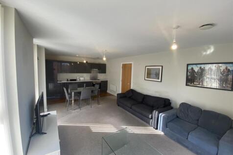 Lounge/Kitchen