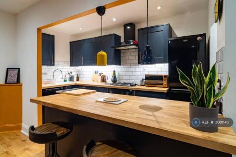 Kitchen And Lounge