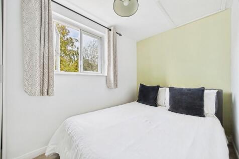 5faeedbe-CAM01085...