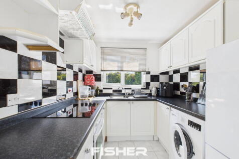 Mulberry Gardens, Witham, CM8 2PX photo 3