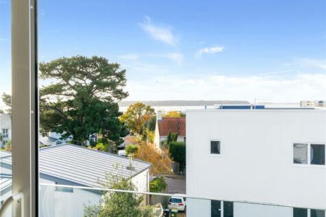 304 Sandbanks Road 327170 - (45).jpg