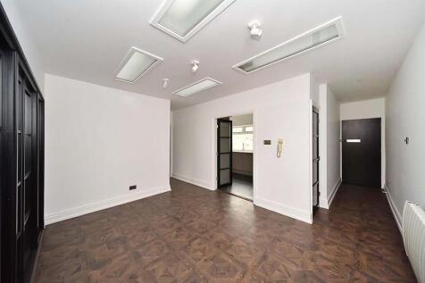 Bow Green Road, Bowdon, Altrincham photo 5