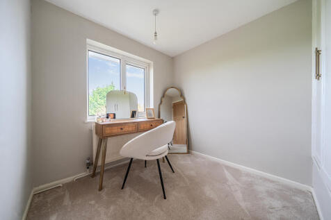 137608013690b273a7613b