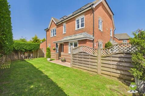 EweMove Estate Agents Basingstoke - 58 Dorset Cres