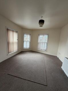 Flat 1, 1 Park Road, Bingley, BD16 4BD photo 3