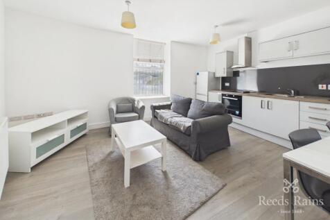 Holme Lane, Sheffield, S6 photo 3