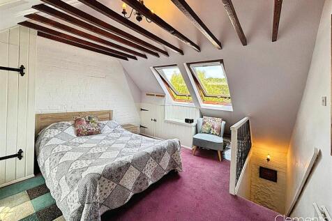 64f3fdc8-Photo 206-17-25 2C 2015 2034 2024.jpg