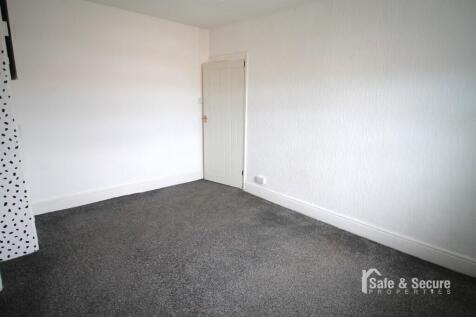 Bedroom Two (2)