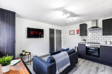 queens-road-ls6-1hy-1059074