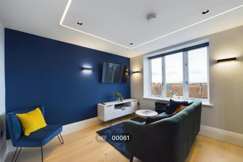 Kitchen &amp; Living area