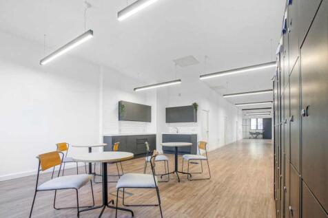 *Photo of another floor