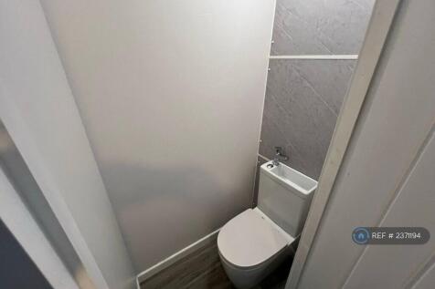 Ground Floor Wc