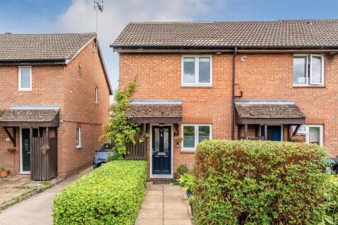 15-Barnfield-Way-10.jpg