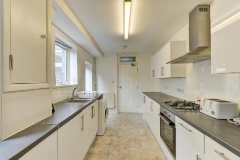 154 Springfield Road GF Kitchen (2)