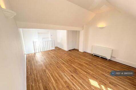 Studio Room