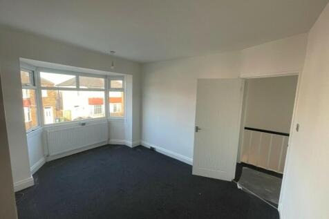 Grinkle Road, Redcar, North Yorkshire, TS10 photo 4