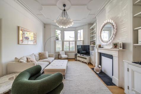Narbonne Avenue London SW4 photo 4