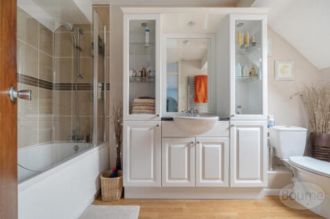 fb144cb1-1534-419...