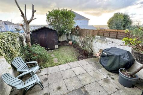 1 Penmerrin Court Garden