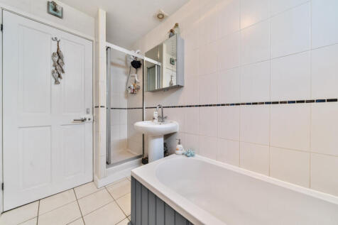 1329075-19-6889fb...