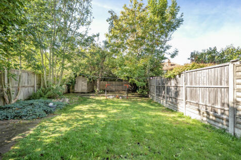 1356902-12-68daad...