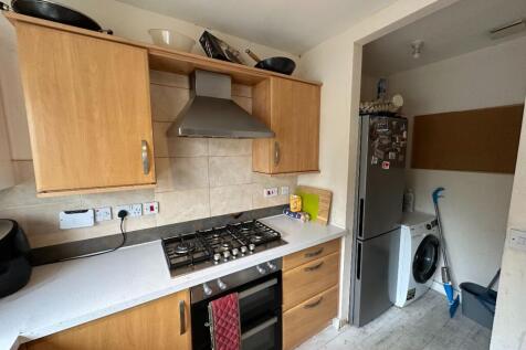 Room 5, Aster Way, CB4 photo 4
