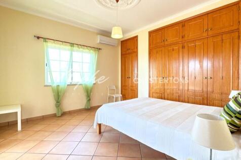 Vale Formoso 4 Bedroom Villa For Sale