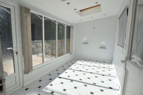Garden room
