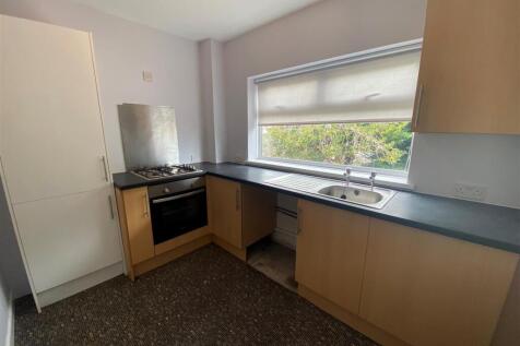 Maplewood Court, Maplewood Avenue, Cardiff photo 2