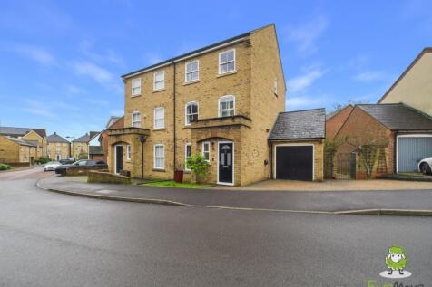 EweMove Estate Agents Basingstoke - Avington Way 