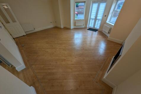 Chandlers Ford, Poulton-Le-Fylde, Lancashire, FY6 photo 3