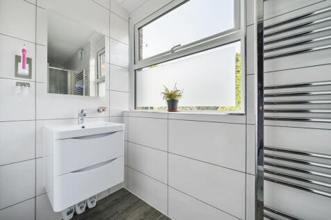 1303470-13-68401d...