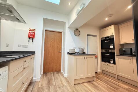 Garth Road, Bangor photo 4