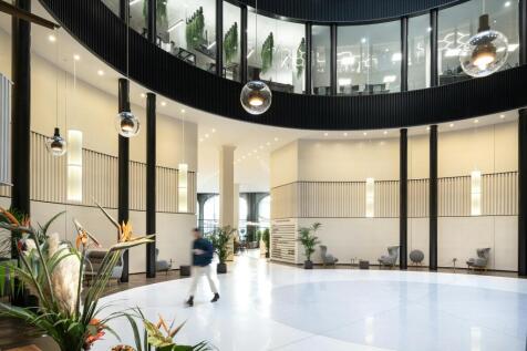 MinsterBuilding21.jpg