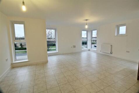 Summers Hill Drive, Papworth Everard, CB23 photo 3