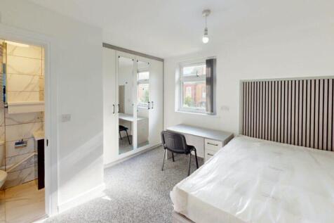 Katie Road, Birmingham photo 5