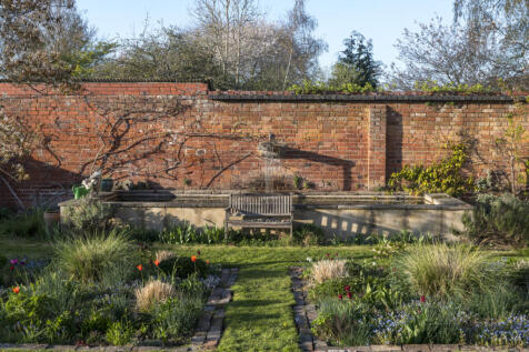 Late Georgian Family Home