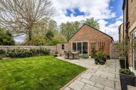 Property Image 28