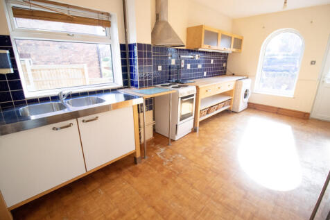 Leyton Crescent, Beeston, Nottingham, NG9 photo 5