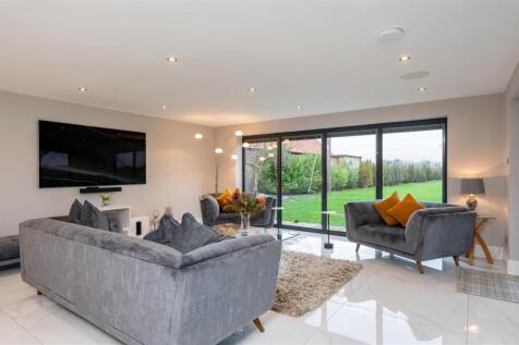 Kitchen Diner Family Room