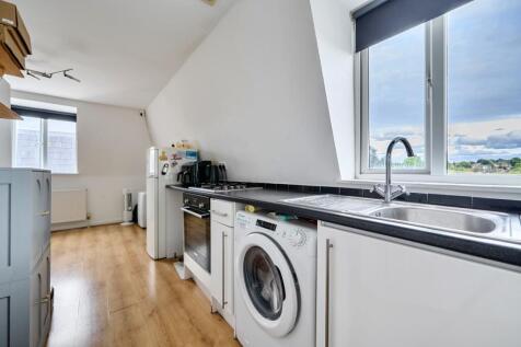 Dollis Road London NW7 photo 4